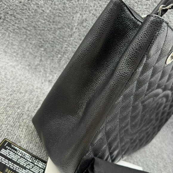 100% Authentic CHANEL GST Black Caviar Tote Bag - Picture 4 of 14